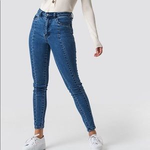 NA-KD brand jeans